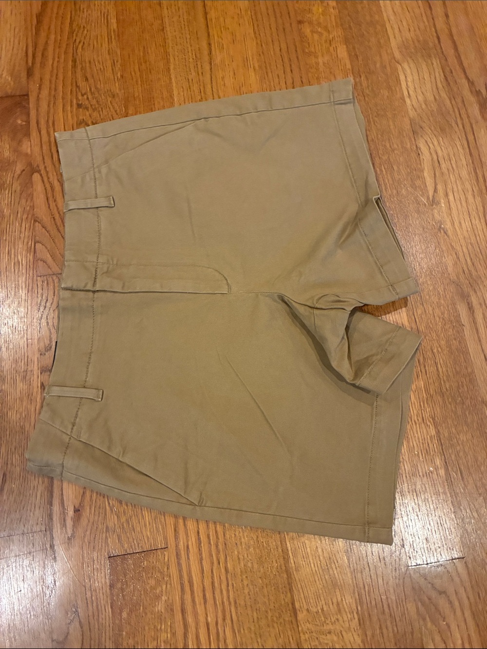 Banana Republic Women's Flat Front Shorts in Tan